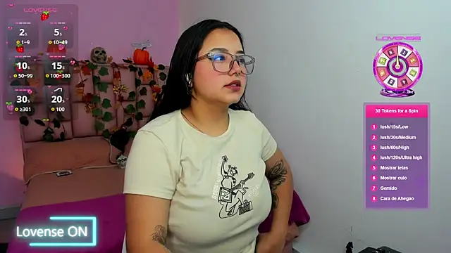 Snapshot of SofiDoll_cg chatting on October 28, 2025, 12:15 pm SofiDoll cg online show from October 28, 2025, 12:15 pm