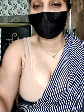 Snapshot of Horny_Shalu chatting on February 12, 2026, 6:29 pm Horny Shalu online show from February 12, 2026, 6:29 pm