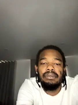 Snapshot of sideman17386 chatting on November 27, 2025, 1:55 pm sideman17386 online show from November 27, 2025, 1:55 pm