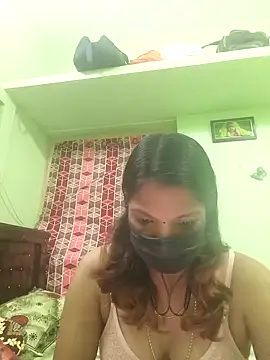 Tamil Ishu online show from October 20, 2025, 10:38 am