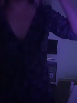 boyhigh1997 online show from October 25, 2025, 8:46 am