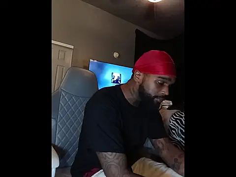 EbonyKing69 online show from October 25, 2025, 2:00 am