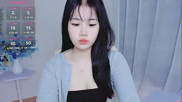 Snapshot of -Rose-Lucky- chatting on October 14, 2025, 1:17 am -Rose-Lucky- online show from October 14, 2025, 1:17 am