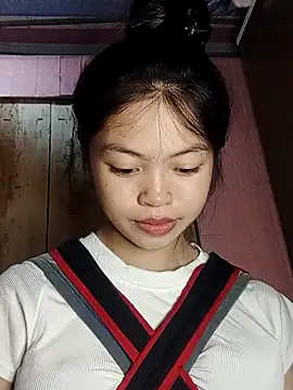 Thy00   online show from October 15, 2025, 12:35 pm