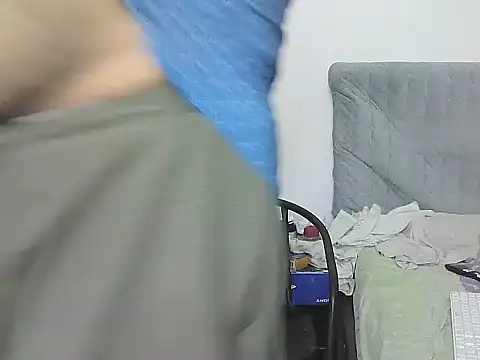 Snapshot of morenocabro10 chatting on March 22, 2026, 3:21 am morenocabro10 online show from March 22, 2026, 3:21 am