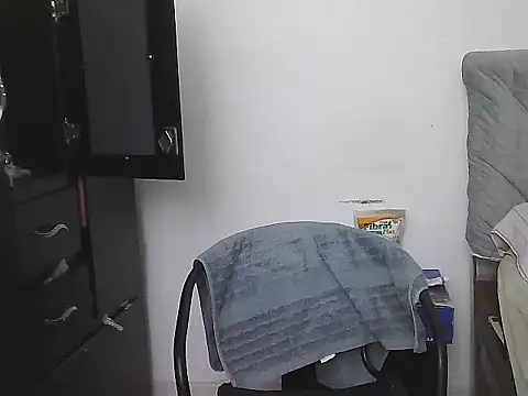 morenocabro10 online show from February 13, 2026, 3:28 am