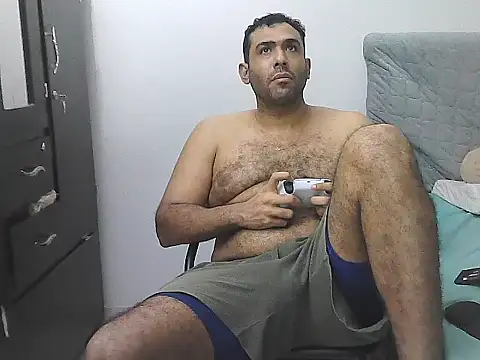 Snapshot of morenocabro10 chatting on April 10, 2026, 11:45 pm morenocabro10 online show from April 10, 2026, 11:45 pm