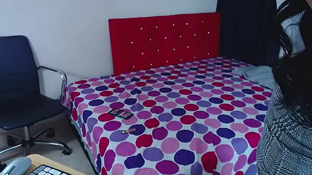 Snapshot of girl_hot699 chatting on November 8, 2025, 7:45 am girl hot699 online show from November 8, 2025, 7:45 am