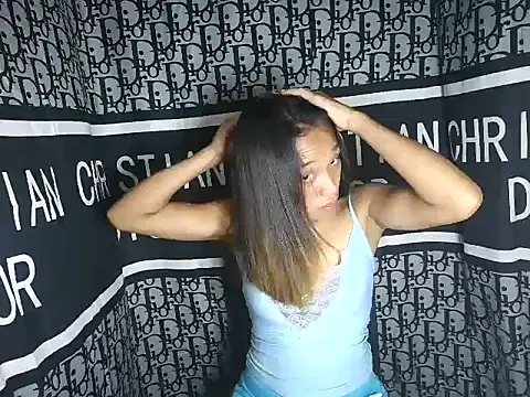 Snapshot of Virgen_christine01 chatting on November 30, 2025, 11:22 am Virgen christine01 online show from November 30, 2025, 11:22 am