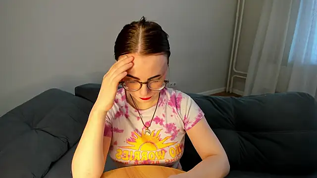 Snapshot of MewStella chatting on March 29, 2026, 2:57 am MewStella online show from March 29, 2026, 2:57 am