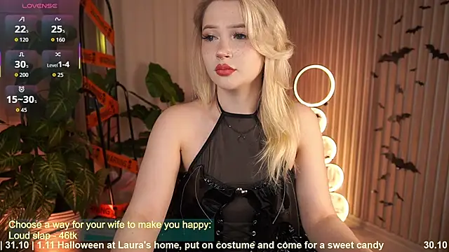 LauraWifeness online show from October 29, 2025, 6:12 am