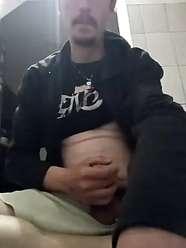 hugecock4u1990 online show from April 12, 2026, 12:14 am