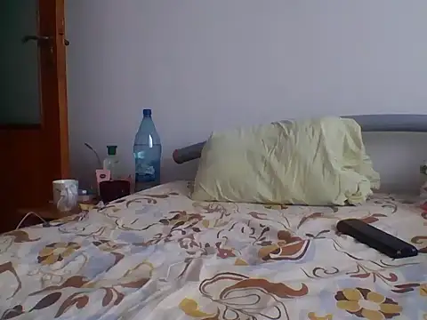 hugecock4u1990 online show from October 23, 2025, 6:34 am