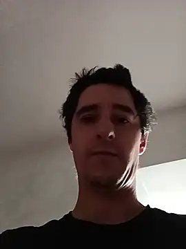 hugecock4u1990 online show from May 31, 2026, 4:29 am