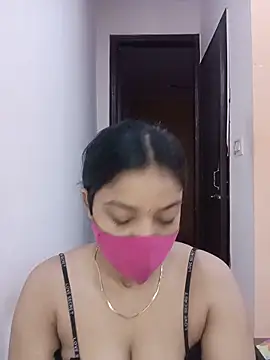 Snapshot of Cute_Rakhi8 chatting on June 7, 2026, 5:01 am Cute Rakhi8 online show from June 7, 2026, 5:01 am