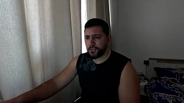 Gold Alpha Boy online show from December 15, 2025, 9:59 am