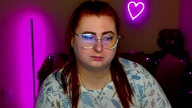 Snapshot of Alicia_love00 chatting on March 25, 2026, 6:24 am Alicia love00 online show from March 25, 2026, 6:24 am