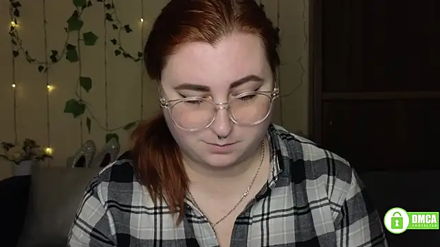 Alicia love00 online show from February 25, 2026, 6:24 am