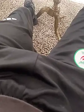 idhem   31 online show from March 18, 2026, 1:13 pm