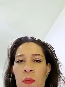 Snapshot of Isabella5_Brown_ chatting on September 19, 2025, 4:00 pm Isabella5 Brown  online show from September 19, 2025, 4:00 pm