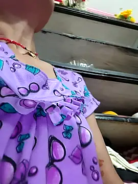 ISHANI-SINGH online show from October 12, 2025, 3:24 pm