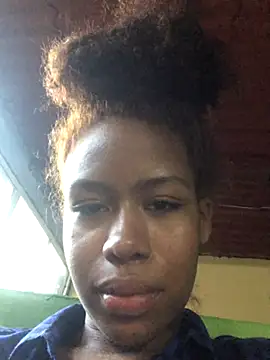 LilithCuban online show from November 16, 2025, 9:30 pm