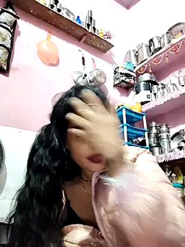 Cut ragni online show from November 13, 2025, 5:06 pm