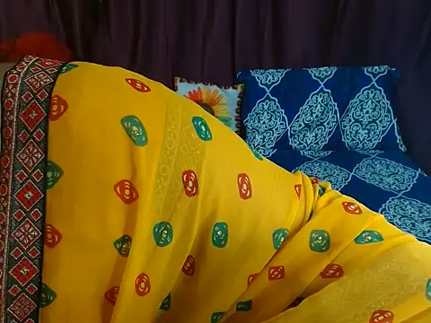 Hot anika  online show from July 14, 2026, 11:00 pm