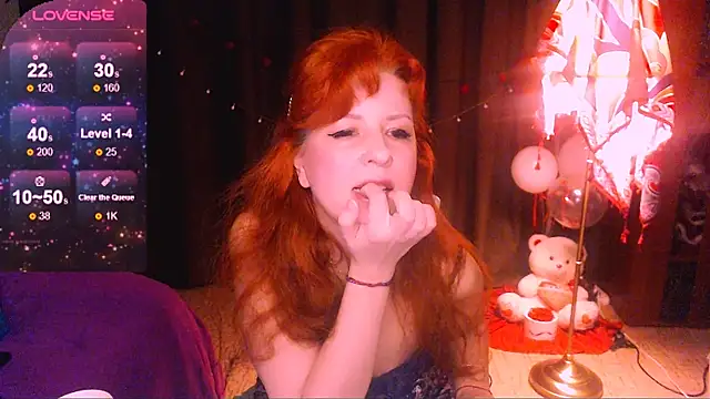 Snapshot of Crystal2207 chatting on March 12, 2026, 9:41 pm Crystal2207 online show from March 12, 2026, 9:41 pm