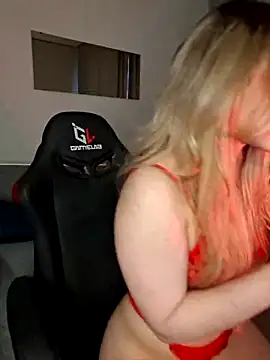 Chloe Ravens online show from February 14, 2026, 11:54 am