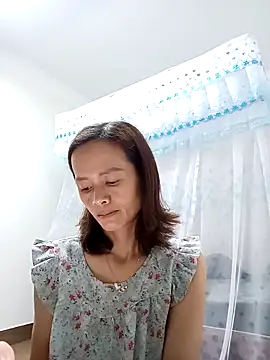 Sexy-loveass20 online show from November 3, 2025, 12:20 pm