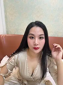 Snapshot of Candice888 chatting on February 5, 2026, 12:23 pm Candice888 online show from February 5, 2026, 12:23 pm