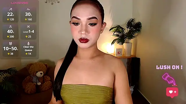 UrasianBIGcock696 online show from February 19, 2026, 6:49 pm