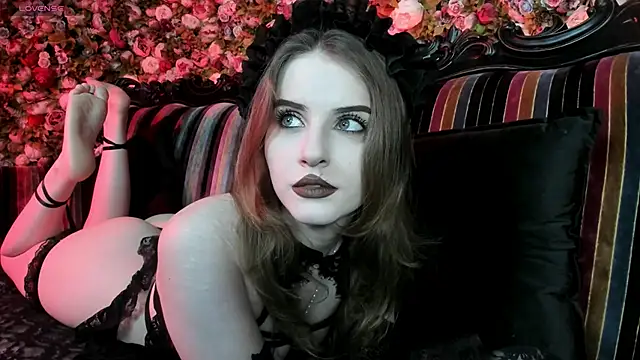 EllieMori online show from December 18, 2025, 7:57 am