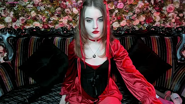 EllieMori online show from December 14, 2025, 8:31 am