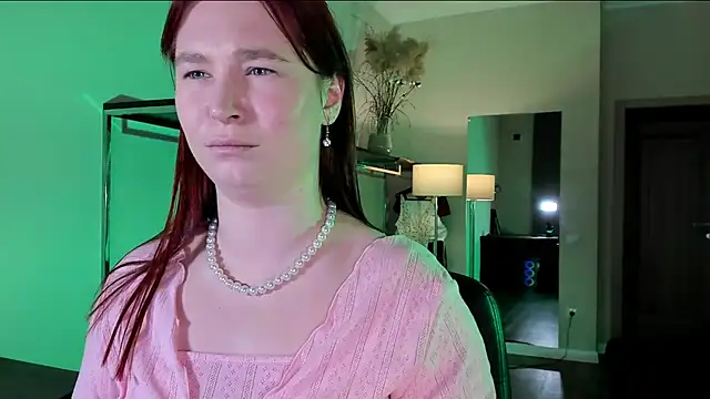 Snapshot of Meri_Cutte chatting on December 2, 2025, 1:46 pm Meri Cutte online show from December 2, 2025, 1:46 pm