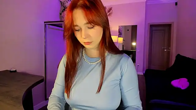 Snapshot of Meri_Cutte chatting on November 21, 2025, 1:43 pm Meri Cutte online show from November 21, 2025, 1:43 pm