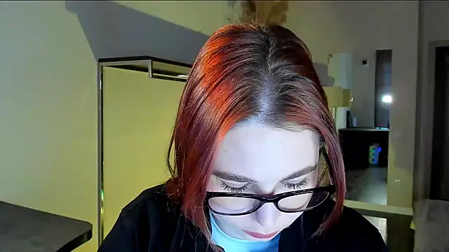 Snapshot of Meri_Cutte chatting on February 23, 2026, 1:33 pm Meri Cutte online show from February 23, 2026, 1:33 pm