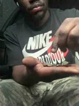 Snapshot of Moneyman5ive chatting on February 18, 2026, 2:02 pm Moneyman5ive online show from February 18, 2026, 2:02 pm