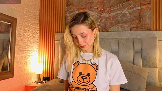 miaroldan online show from November 14, 2025, 5:49 pm