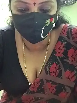 Snapshot of yoga-mithraa chatting on March 4, 2026, 4:59 pm yoga-mithraa online show from March 4, 2026, 4:59 pm