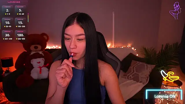 FataleNellie online show from February 2, 2026, 9:03 pm