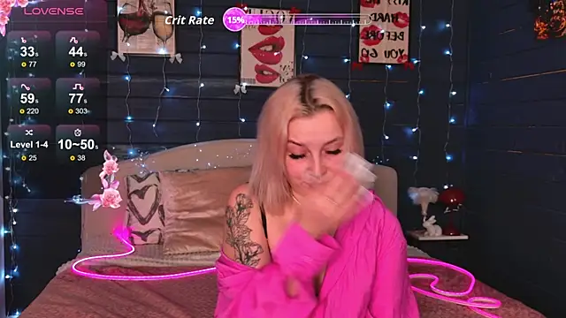 Snapshot of Crystal_Jull chatting on February 6, 2026, 9:22 pm Crystal Jull online show from February 6, 2026, 9:22 pm