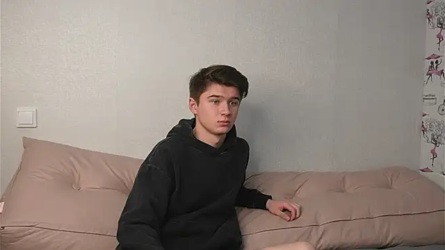 SherlockMax online show from October 19, 2025, 8:44 pm