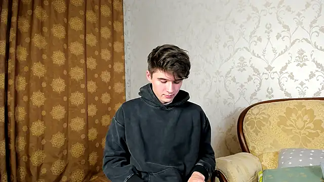 SherlockMax online show from October 11, 2025, 7:04 pm