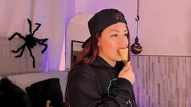 Snapshot of AnastasiaGreey chatting on October 14, 2025, 10:09 pm AnastasiaGreey online show from October 14, 2025, 10:09 pm