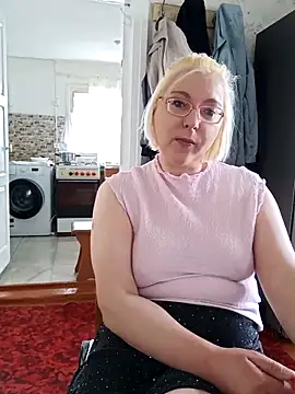 VikaKing online show from March 26, 2026, 9:18 am