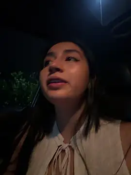 kaori 77 online show from May 31, 2026, 3:34 am