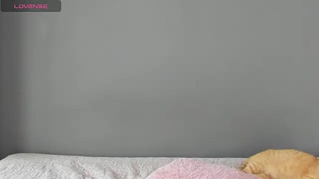 Snapshot of AntonellaaRossii chatting on September 26, 2025, 12:34 pm AntonellaaRossii online show from September 26, 2025, 12:34 pm