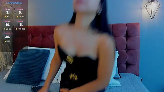 Snapshot of Tania_77_ chatting on February 9, 2026, 1:09 pm Tania 77 online show from February 9, 2026, 1:09 pm